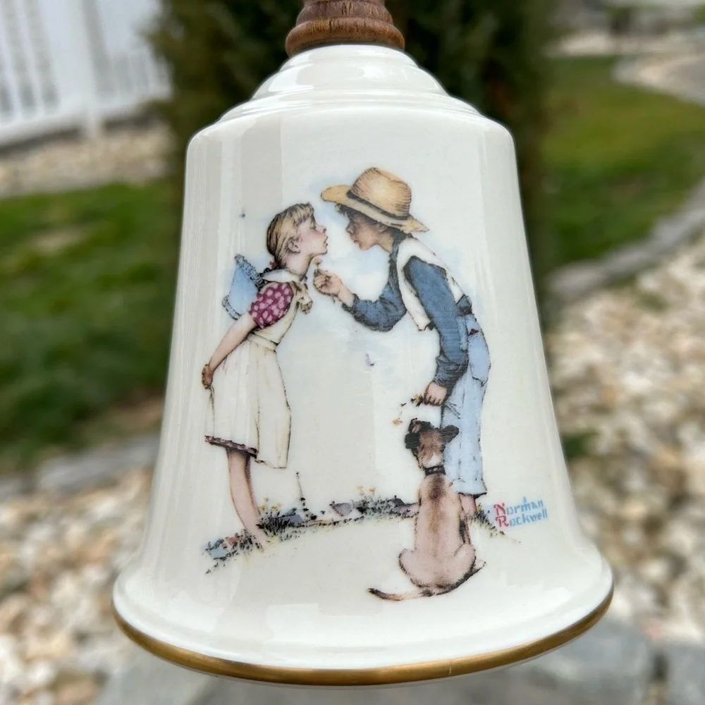 Gorham fine China vintage Norman Rockwell Beguiling Buttercup 1979 bell